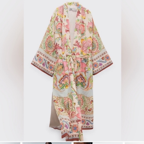 🆕️[L] Zara Floral Printed Kimono / Robe / Duster viral - Picture 3 of 16